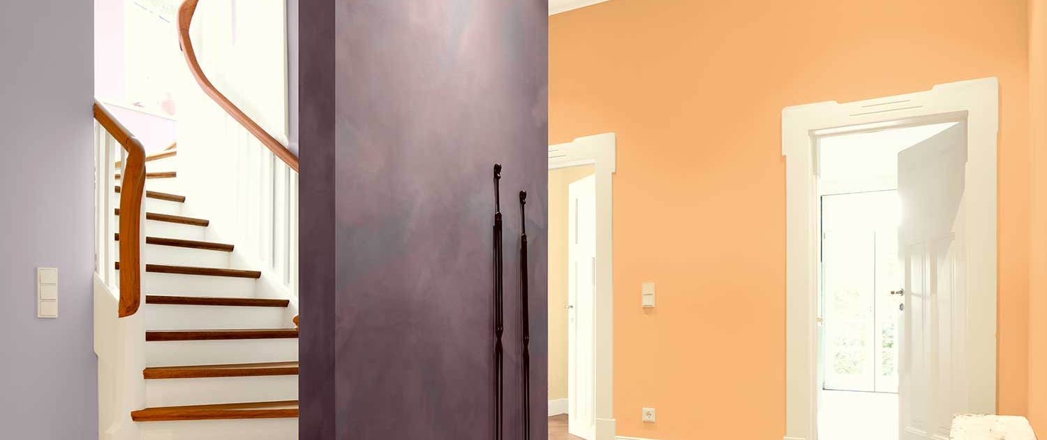 Kreative Wandgestaltung im Wohnraum – edle Spachteltechnik in Aubergine mit sanftem Farbkontrast von Malerfachbetrieb Binder in Mülheim an der Ruhr